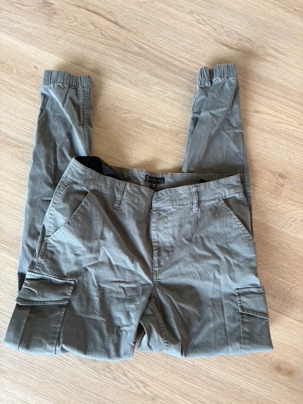 American Tall tapered chino khaki green jogger pants 34 T
